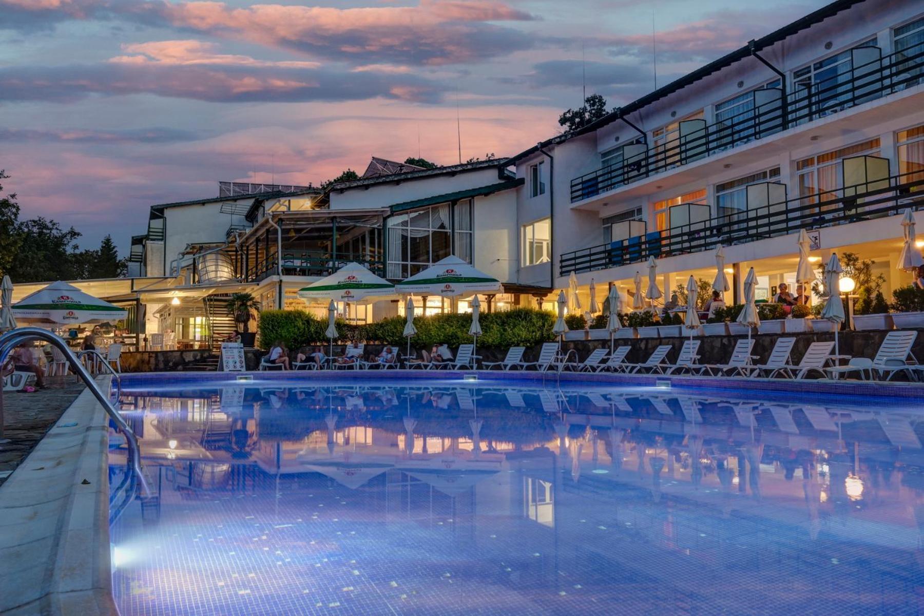 Kini Park Hotel All Inclusive & Free Parking Zlate písky Exteriér fotografie